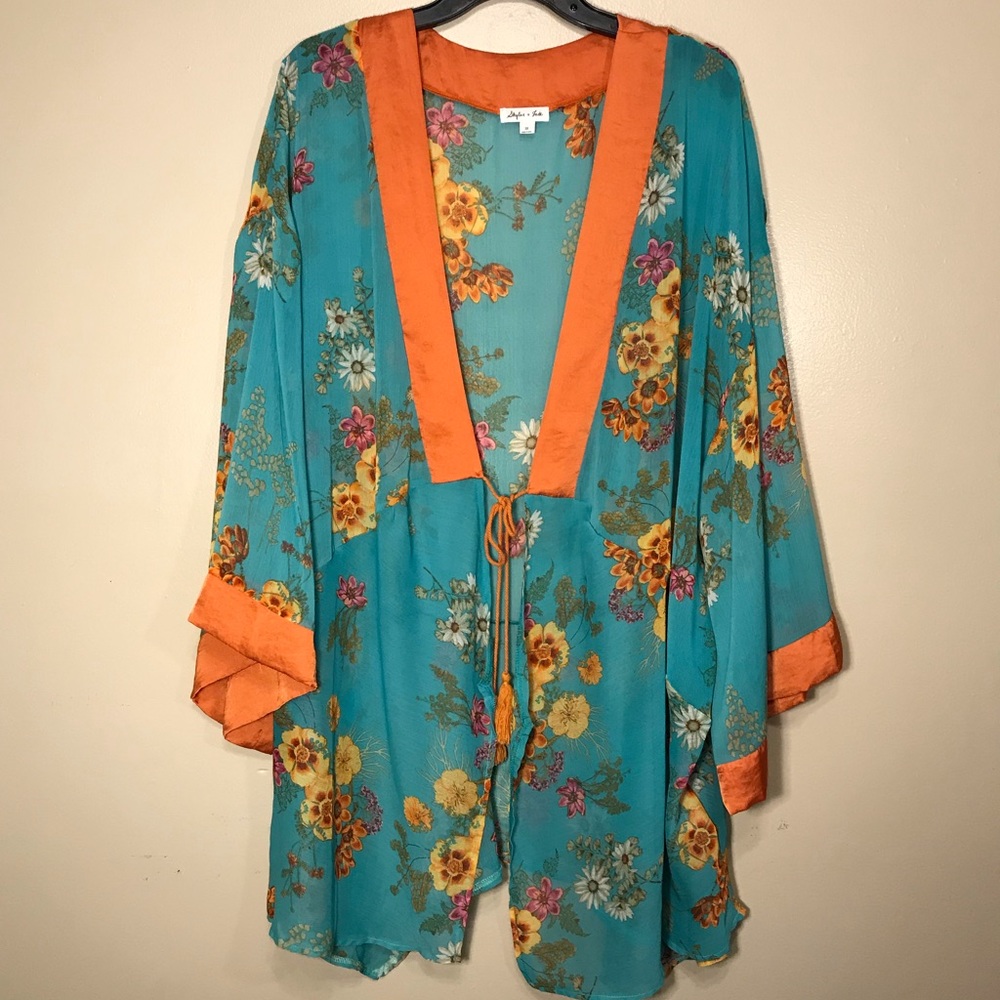 Skylar & Jade floral overpiece, size 3X